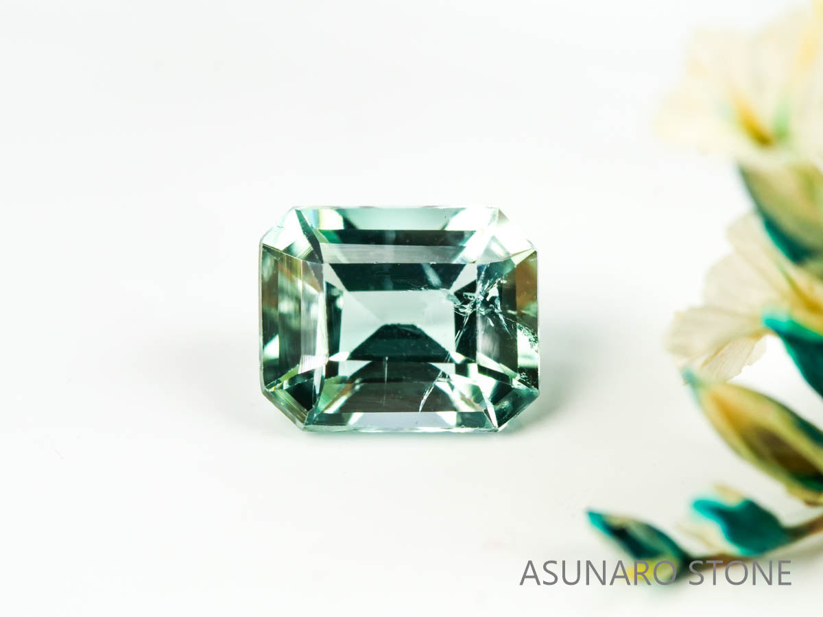 シーフォームトルマリン エメラルドカット アフガニスタン産 0.55ct 【220210-627】