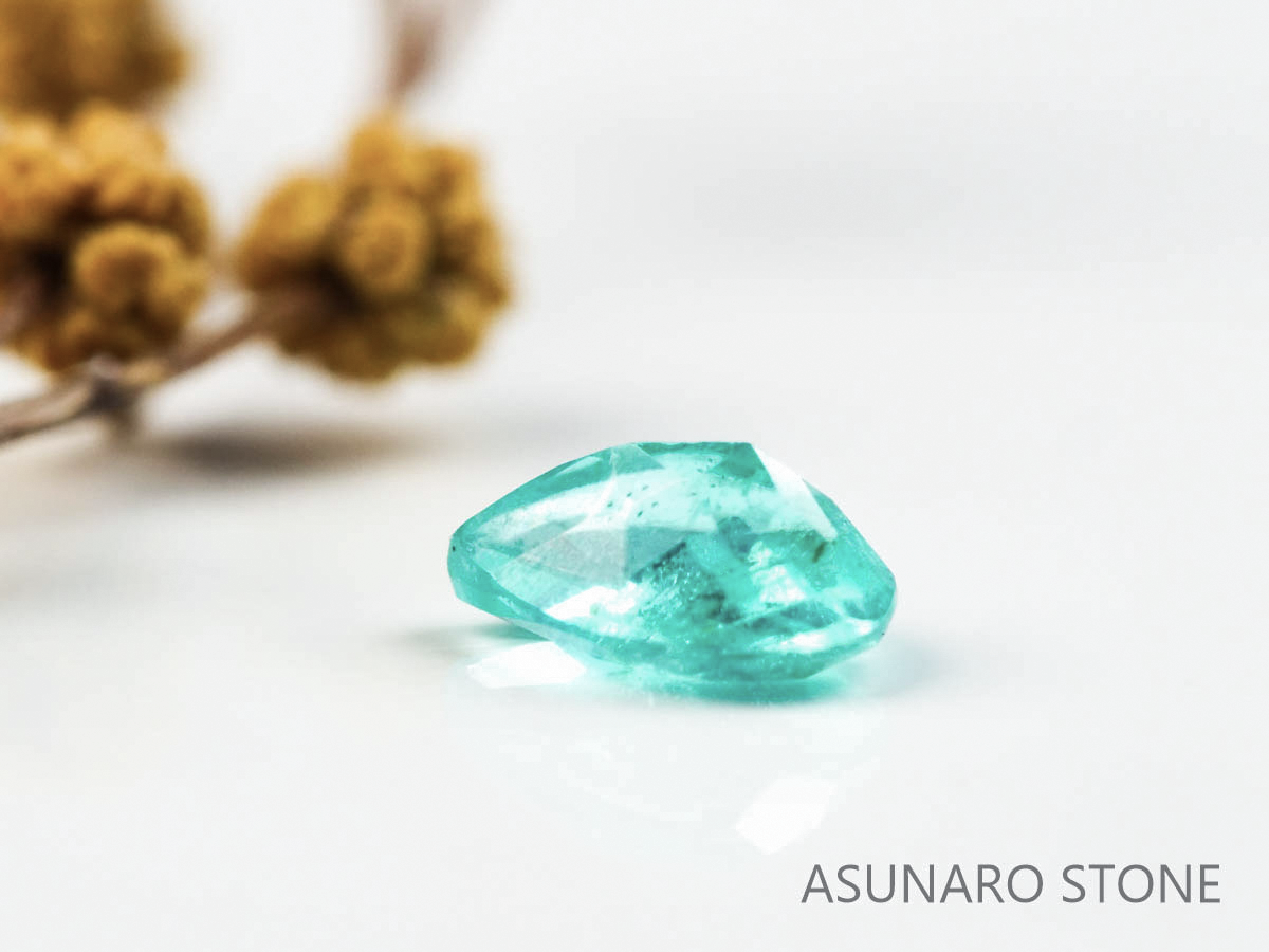 パライバトルマリン　ペアシェイプカット ブラジル産 0.09ct   【220218-483】