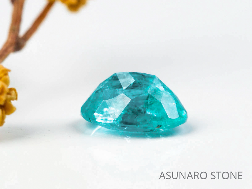 パライバトルマリン　オーバルカット ブラジル産 0.09ct   【220218-485】