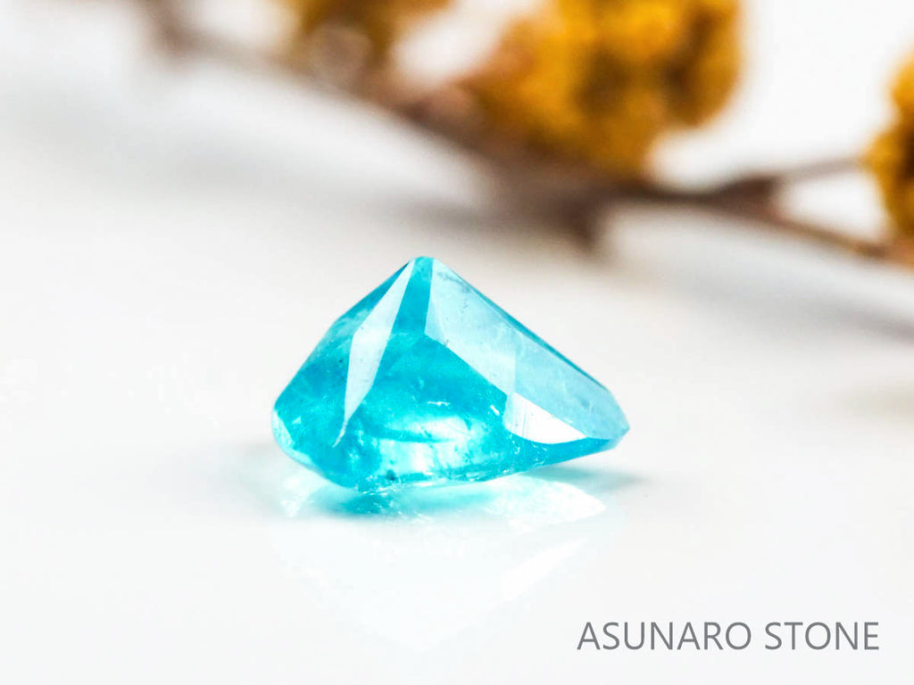 パライバトルマリン　トリリアントカット ブラジル産 0.09ct   【220218-488】