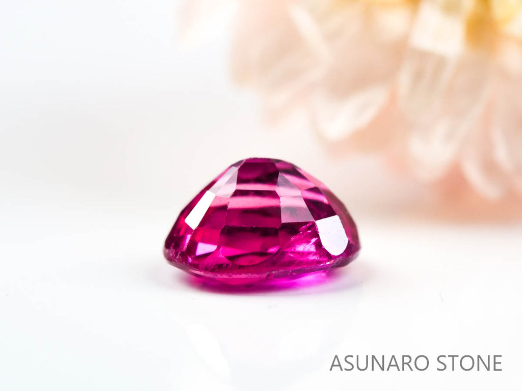 ルビー　オーバルカット　ビルマ産 0.34ct   【220218-305】