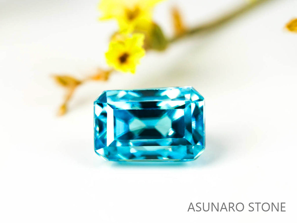 ブルージルコン　ラタナキリブルー　エメラルドカット　1.47ct　カンボジア産　【220317-607】