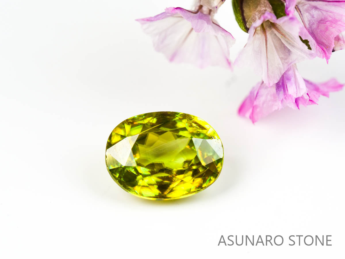 スフェーン オーバルカット マダガスカル産 0.84ct　【220317-339】