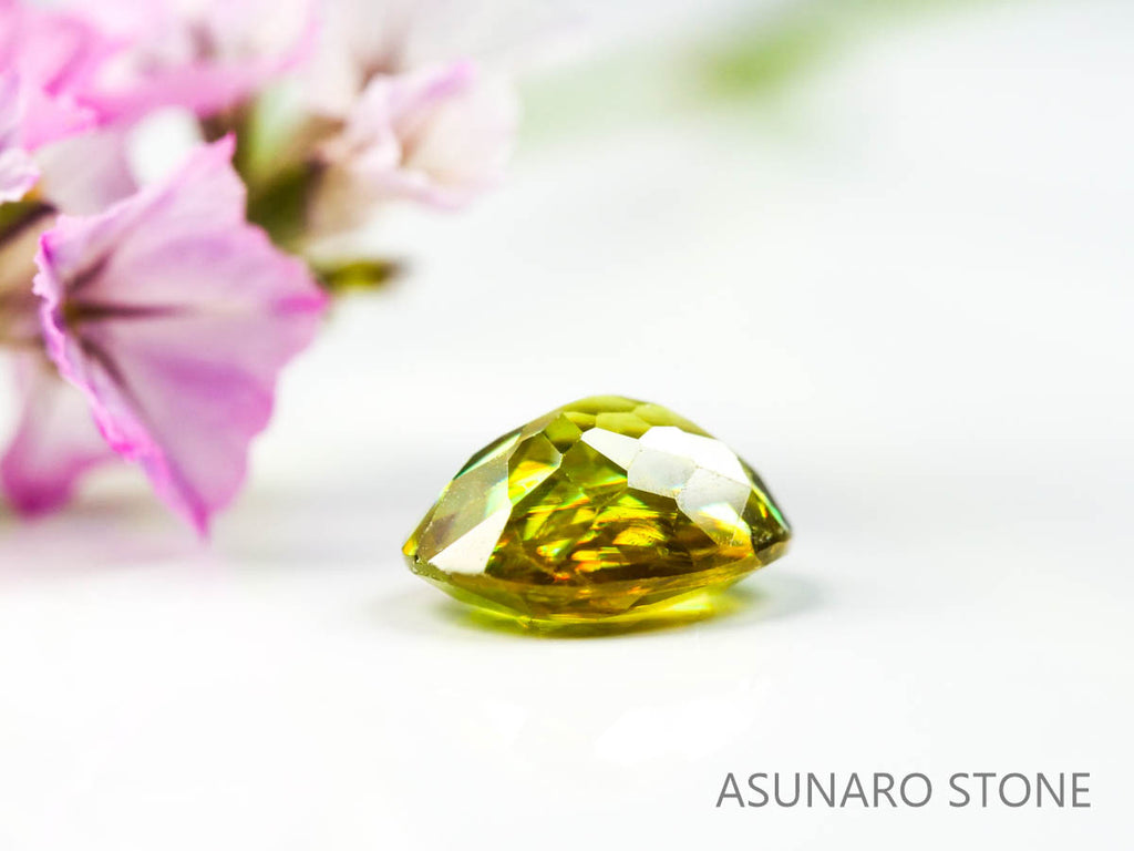 スフェーン オーバルカット マダガスカル産 0.84ct　【220317-339】