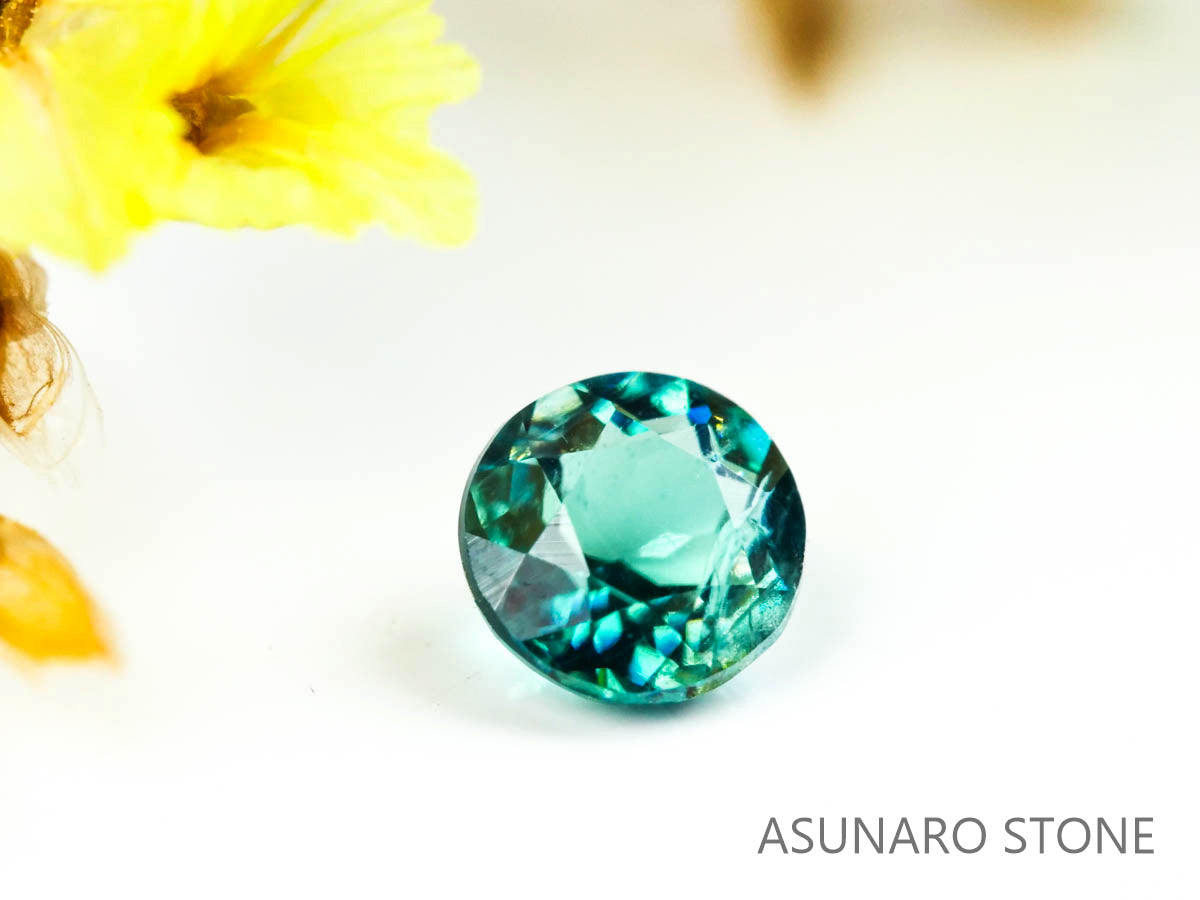 グランディディエライト　 ラウンドカット　 マダガスカル産　0.08ct　【220325-284】