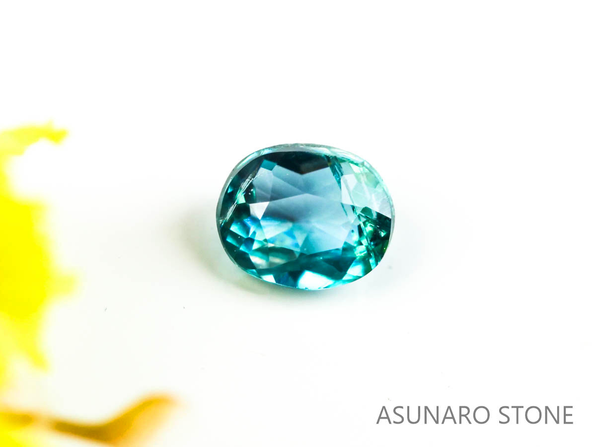 グランディディエライト　オーバルカット　 マダガスカル産　0.08ct　【220325-287】