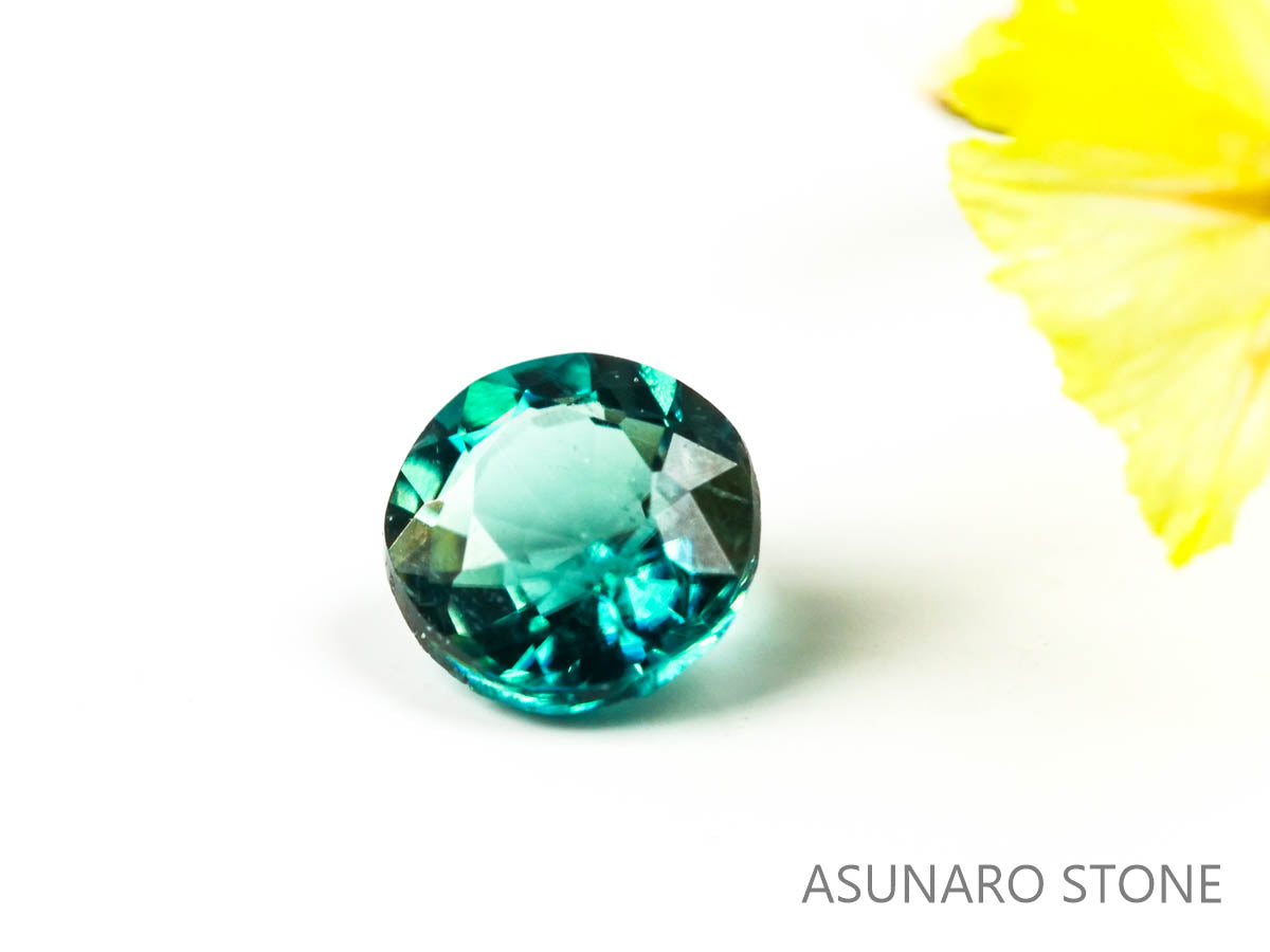 グランディディエライト　ラウンドカット　 マダガスカル産　0.08ct　【220325-289】