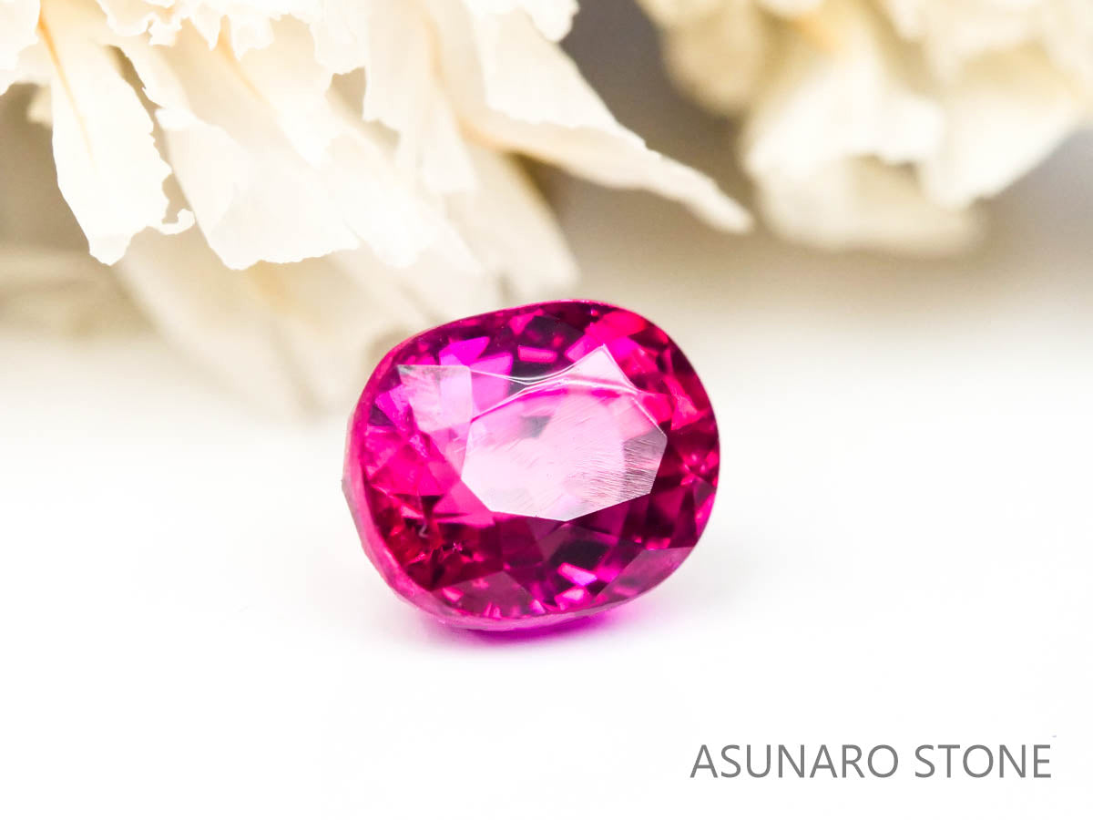 ルビー　オーバルカット ビルマ産 0.38ct   【220330-306】