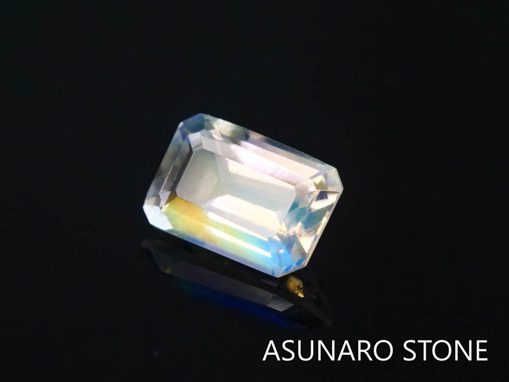 アンデシンラブラドライト  エメラルドカット　インド産　　0.51ct【220404-615】