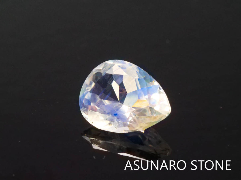 アンデシンラブラドライト  ペアシェイプ　マダガスカル産　　0.96ct【220404-617】