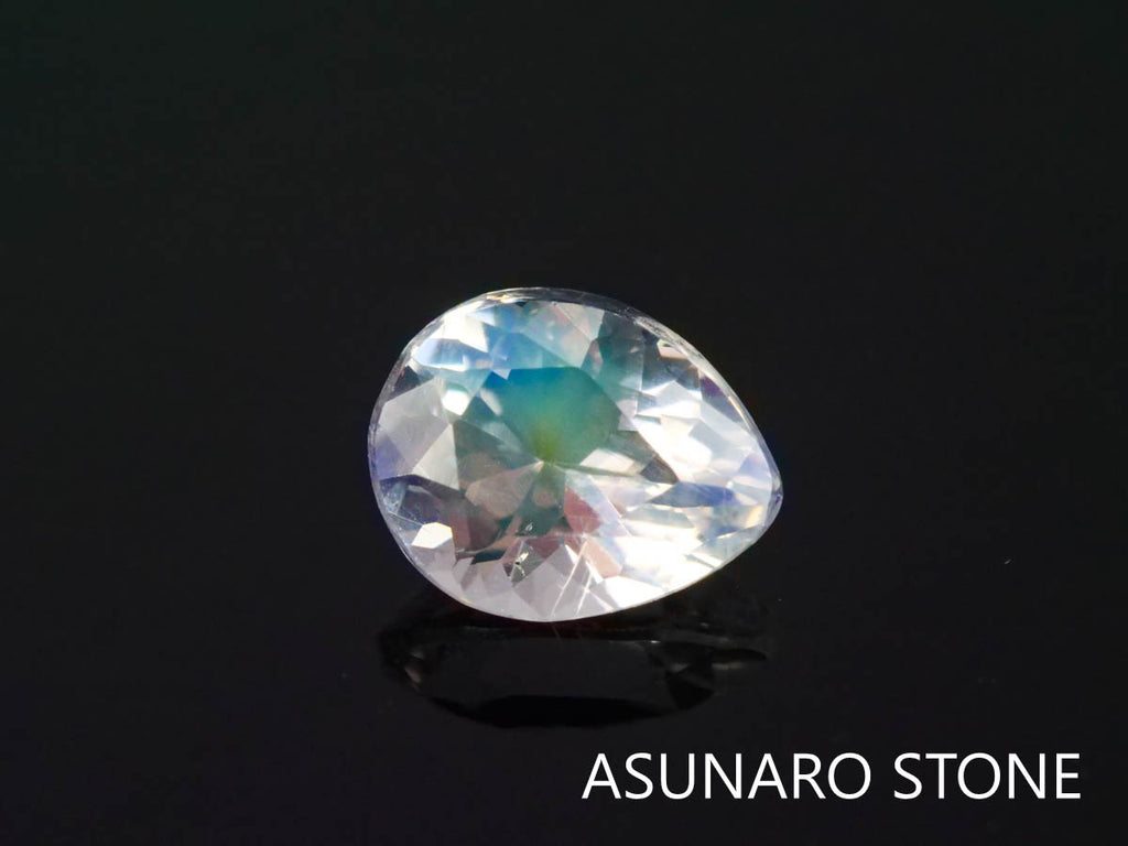 アンデシンラブラドライト  ペアシェイプ　マダガスカル産　　0.71ct【220404-619】