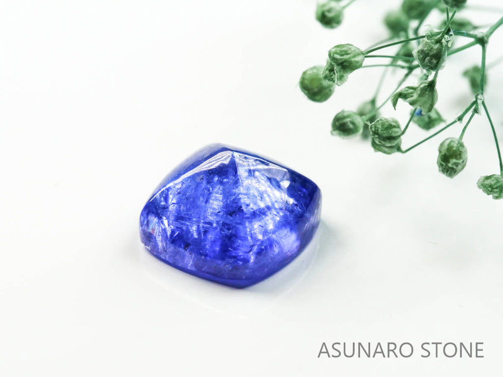 タンザナイト  シュガーローフカット　タンザニア産　　4.01ct【2200506-642】