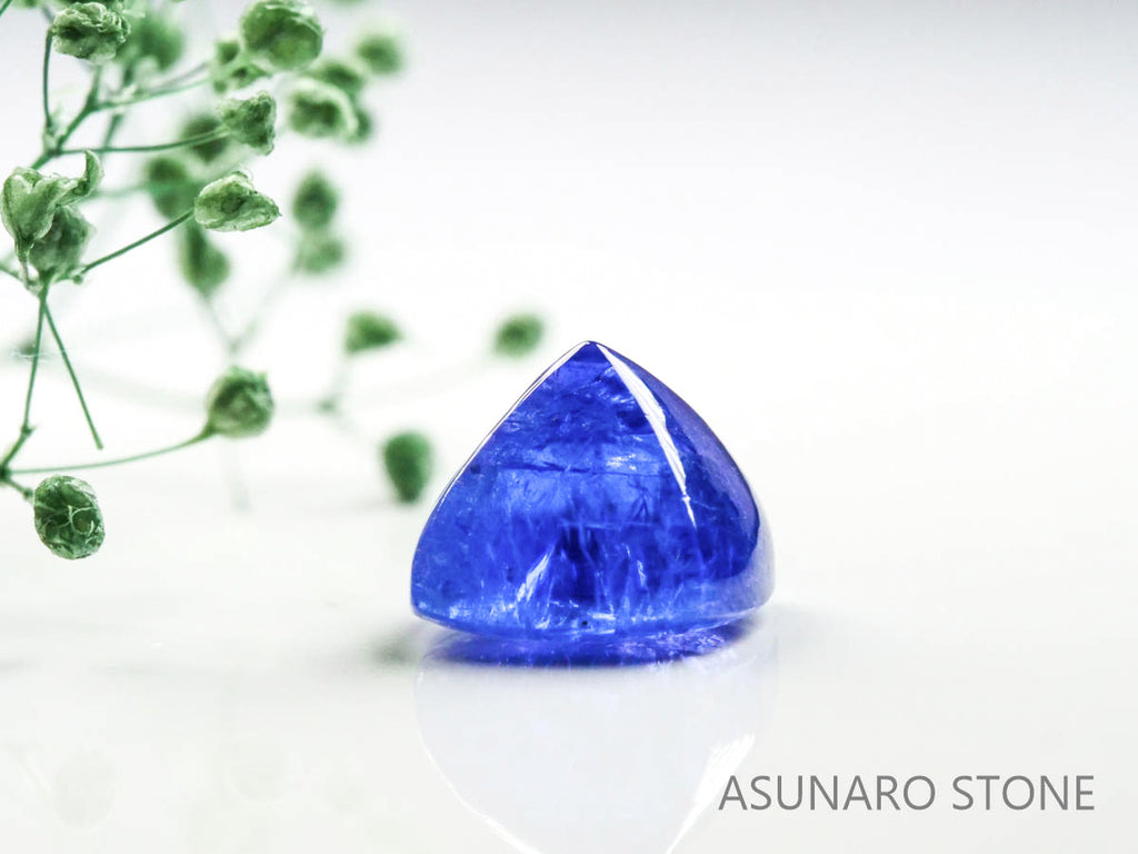 タンザナイト  シュガーローフカット　タンザニア産　　4.05ct【2200506-645】