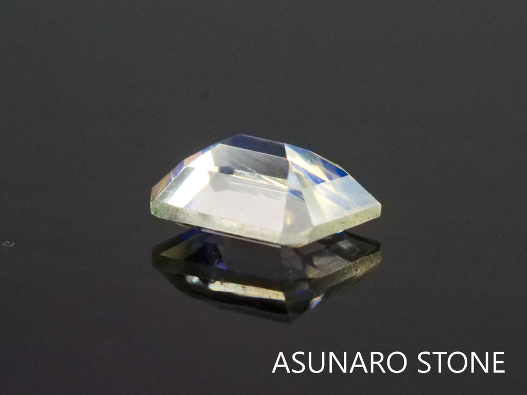 アンデシンラブラドライト  エメラルドカット　インド産　　0.35ct【220404-622】