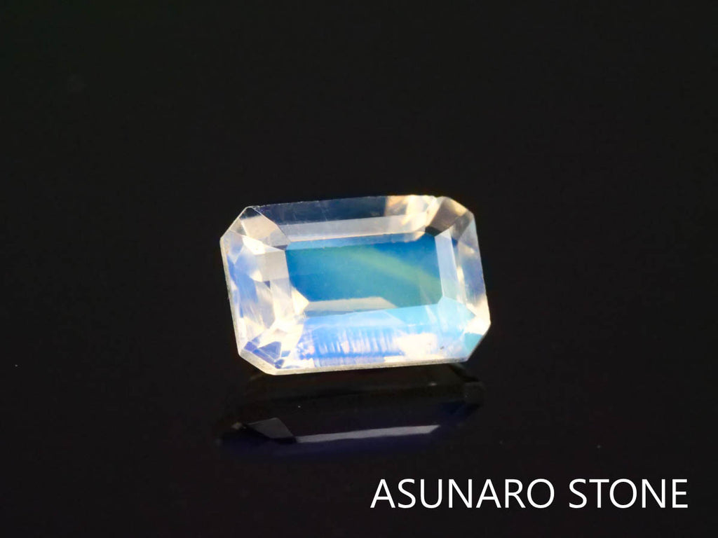 アンデシンラブラドライト  エメラルドカット　インド産　　0.54ct【220404-624】