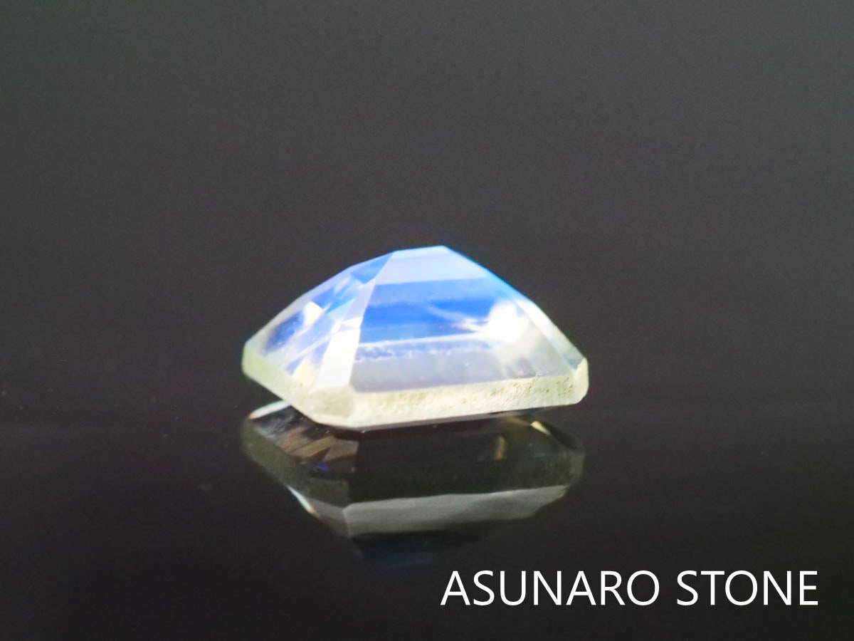 アンデシンラブラドライト  エメラルドカット　インド産　　0.42ct【220404-626】
