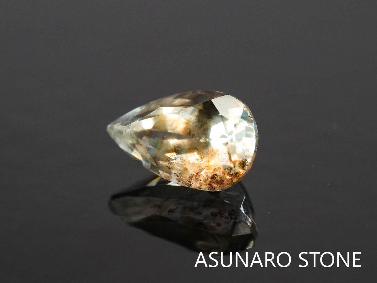 アクアマリンサンストーン  ペアシェイプカット　ブラジル産　　0.87ct【2200509-649】