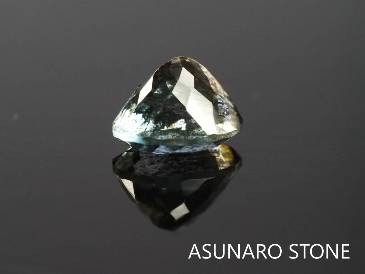 アクアマリンサンストーン オーバルカット　ブラジル産　　1.41ct【2200509-652】