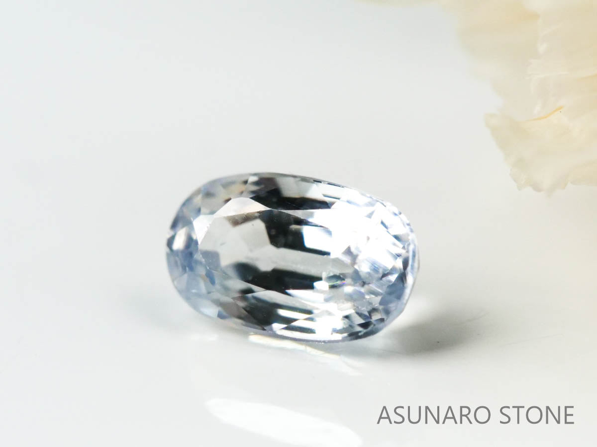 サファイア 　オーバルカット　 スリランカ産　0.39ct【220516-661】