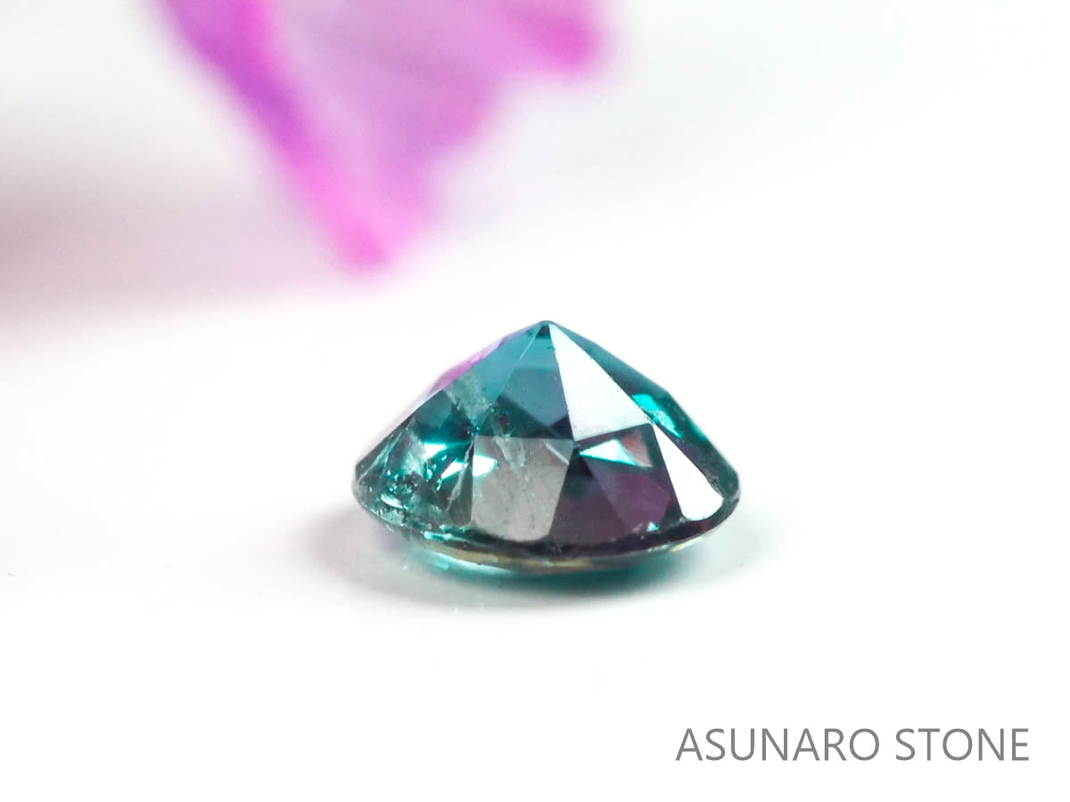 アレキサンドライト　ラウンドカット　 ブラジル産　0.08ct【220518-667】