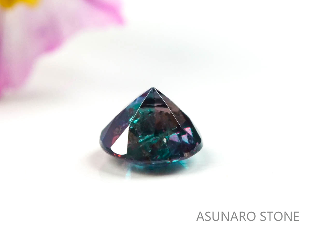 アレキサンドライト　ラウンドカット　 ブラジル産　0.08ct【220518-669】