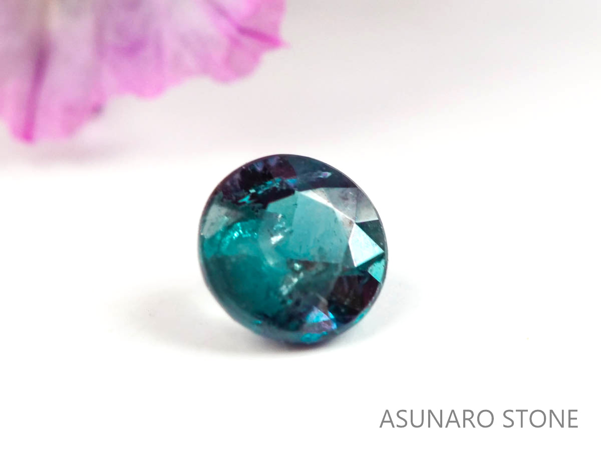 アレキサンドライト　ラウンドカット　 ブラジル産　0.08ct【220518-674】