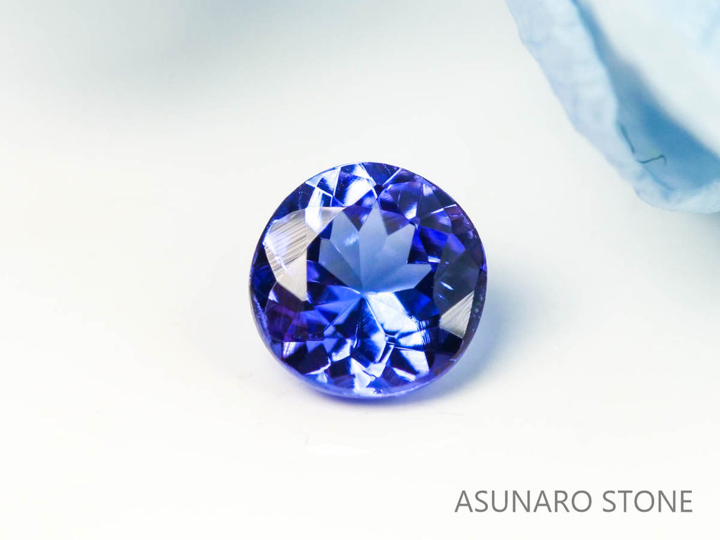 タンザナイト  ラウンドカット　タンザニア産　　0.28ct【2200506-679】