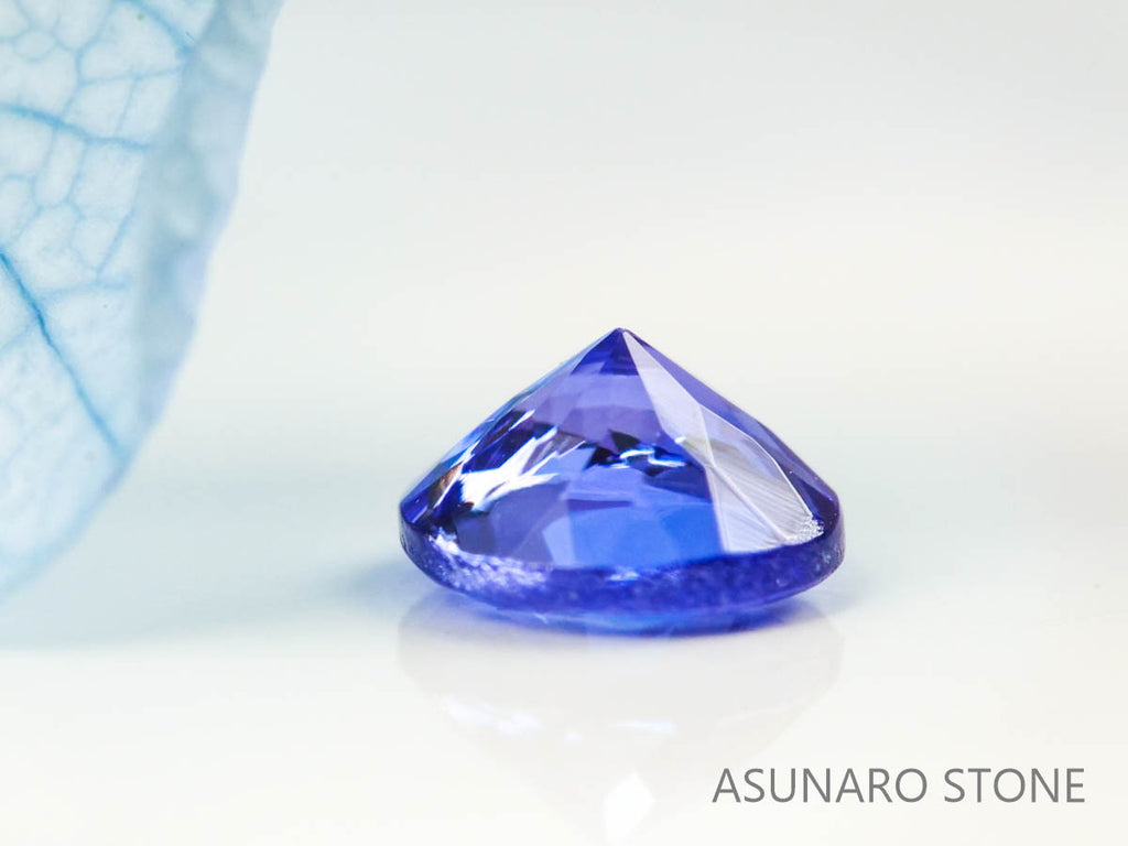 タンザナイト  ラウンドカット　タンザニア産　　0.28ct【2200506-679】