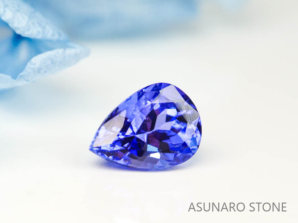 タンザナイト  ペアシェイプカット　タンザニア産　　0.92ct【2200506-684】