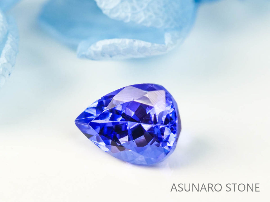 タンザナイト  ペアシェイプカット　タンザニア産　　0.92ct【2200506-684】