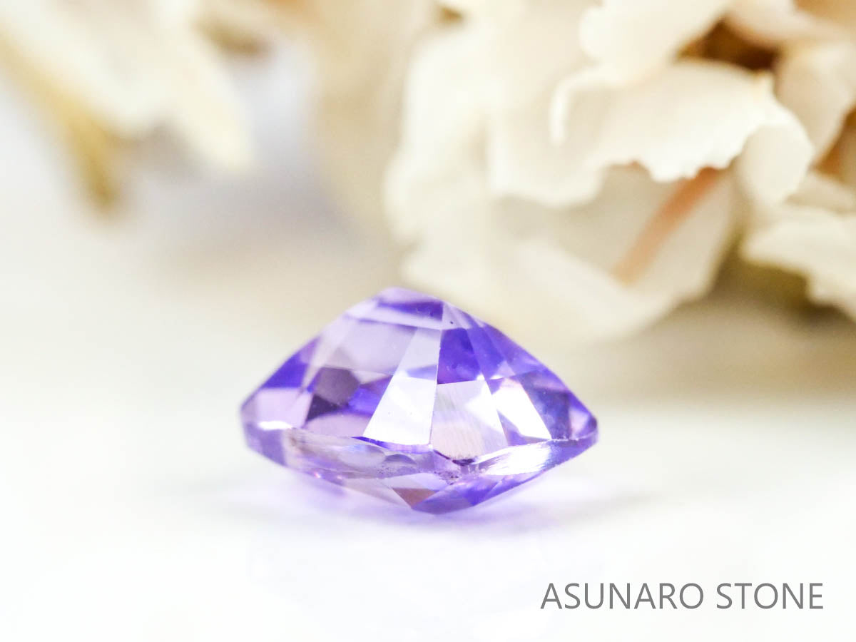 パープルサファイア  クッションカット　 スリランカ産　0.71ct【220523-697】