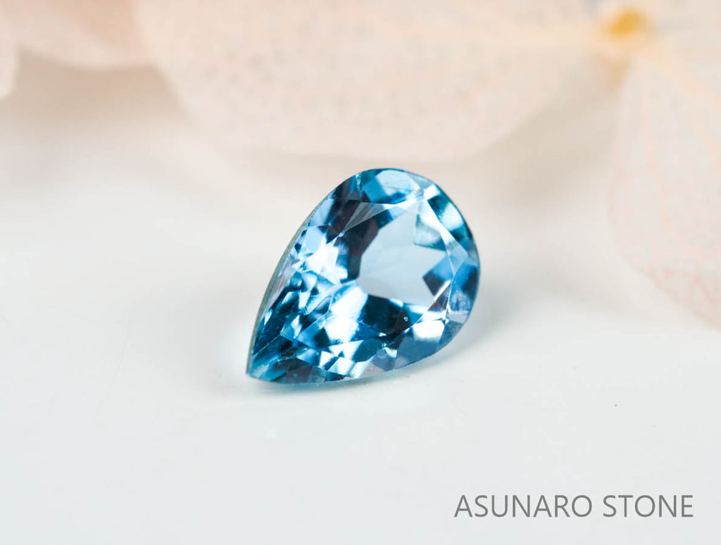 サンタマリアアクアマリン ペアシェイプカット ブラジル産　0.35ct【220608-713】