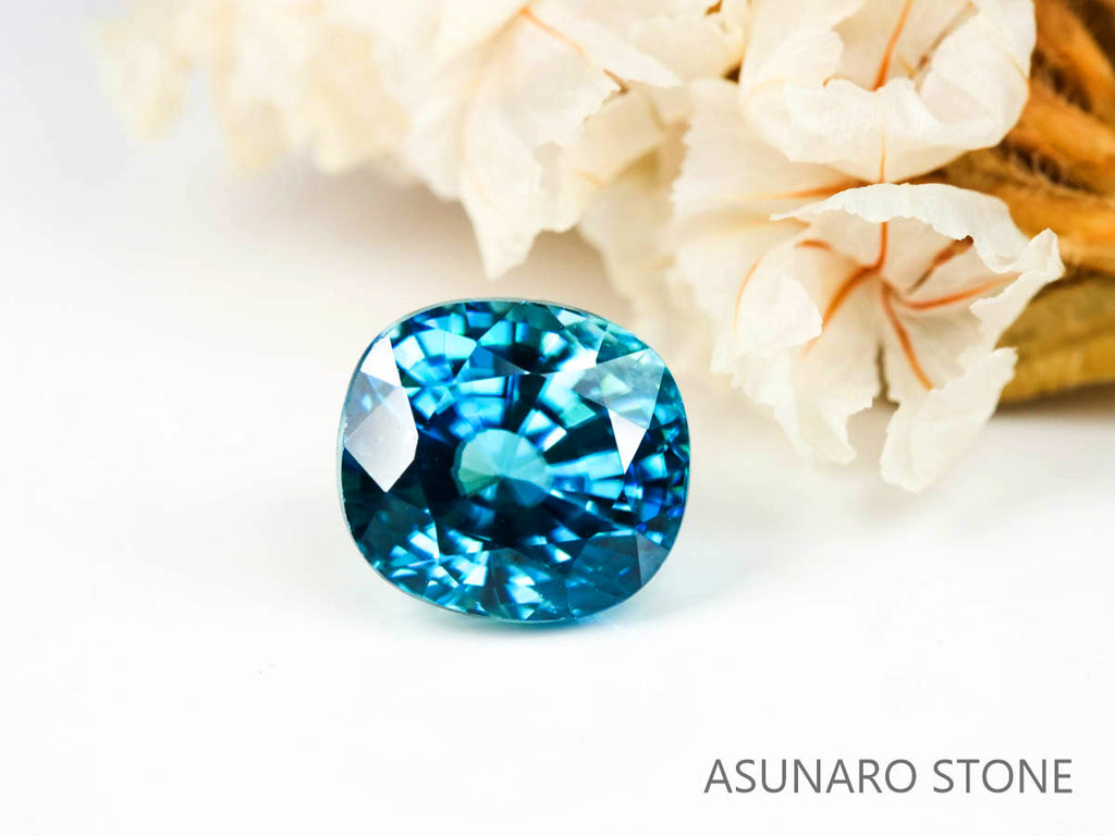 ブルージルコン　ラタナキリブルー　クッションカット　3.80ct　カンボジア産　【220615-717】