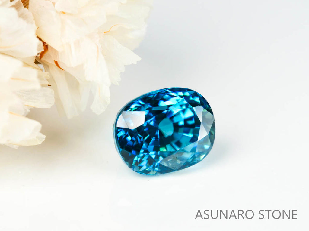 ブルージルコン　ラタナキリブルー　クッションカット　3.59ct　カンボジア産　【220615-719】