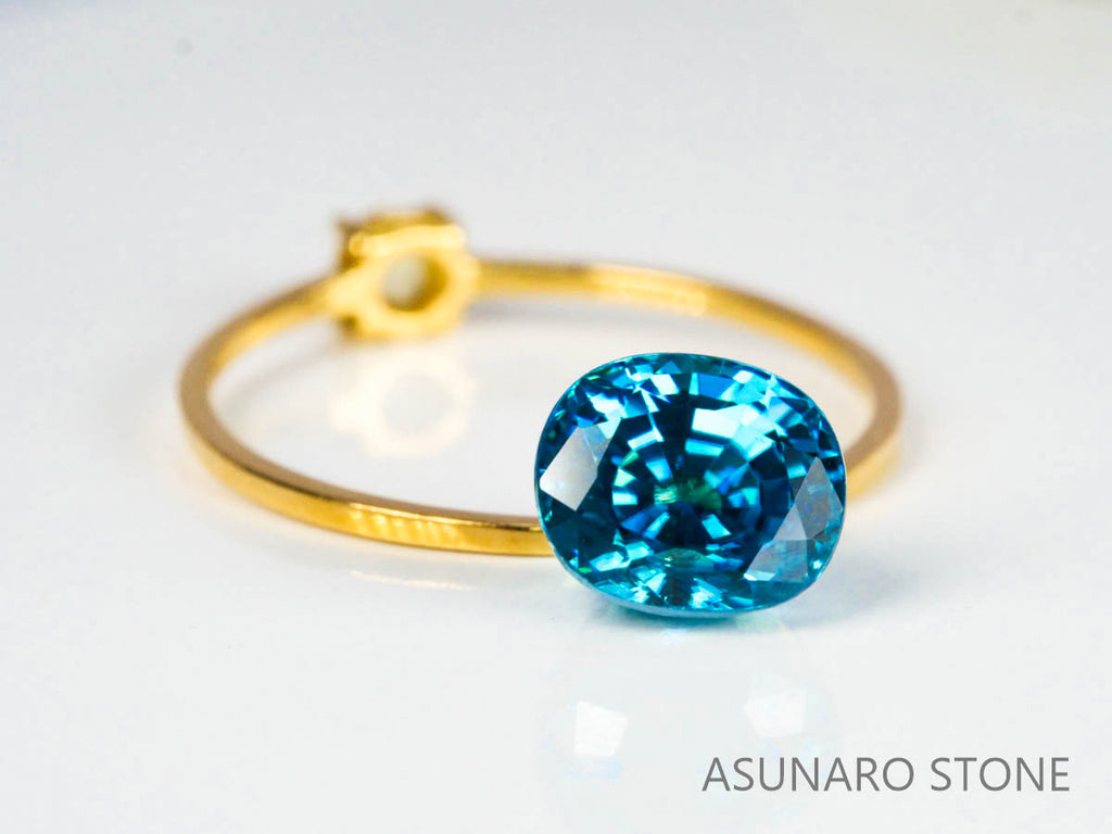 ブルージルコン　ラタナキリブルー　クッションカット　3.00ct　カンボジア産　【220615-722】