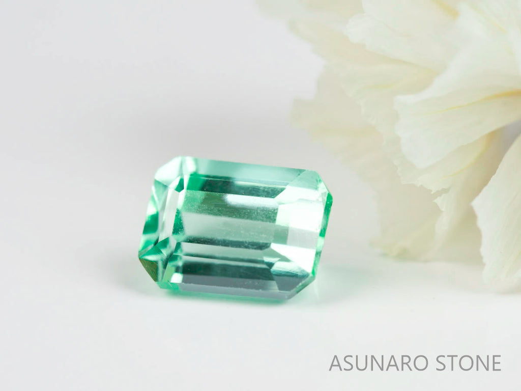シーフォームトルマリン 　エメラルドカット 　アフガニスタン産  0.62ct　【220617-730】