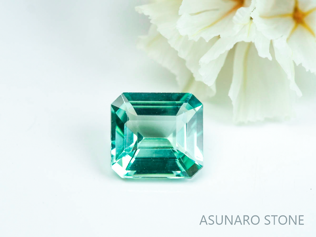 シーフォームトルマリン 　エメラルドカット 　アフガニスタン産  0.87ct　【220617-733】