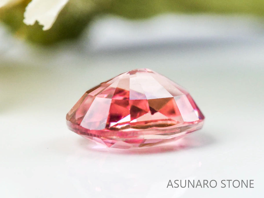 パパラチアサファイア 　オーバルカット　 スリランカ産　0.61ct　GIA鑑別書付【221203-735】