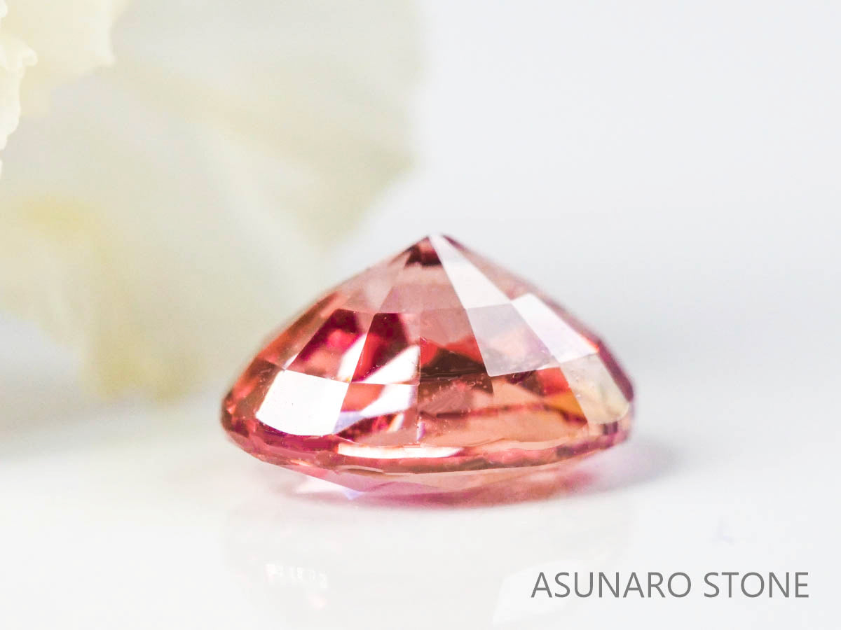 パパラチアサファイア 　オーバルカット　 スリランカ産　0.62ct　GIA鑑別書付【221203-736】