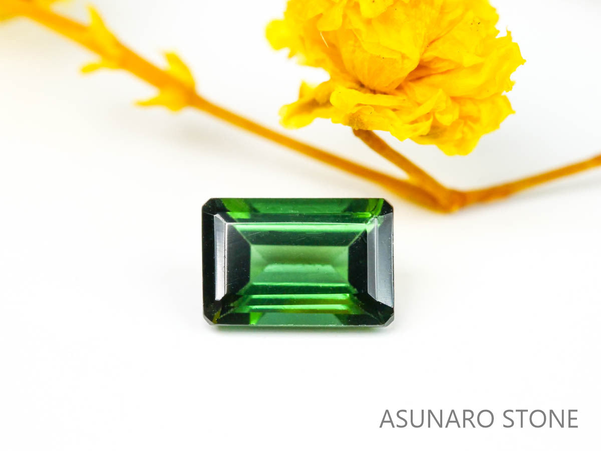 グリーントルマリン 　エメラルドカット 　アフガニスタン産  0.71ct　【220627-742】