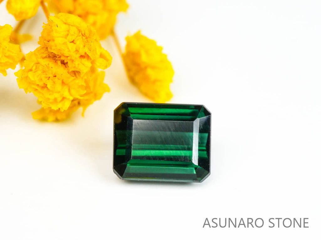 グリーントルマリン 　エメラルドカット 　アフガニスタン産  2.76ct　【220627-744】