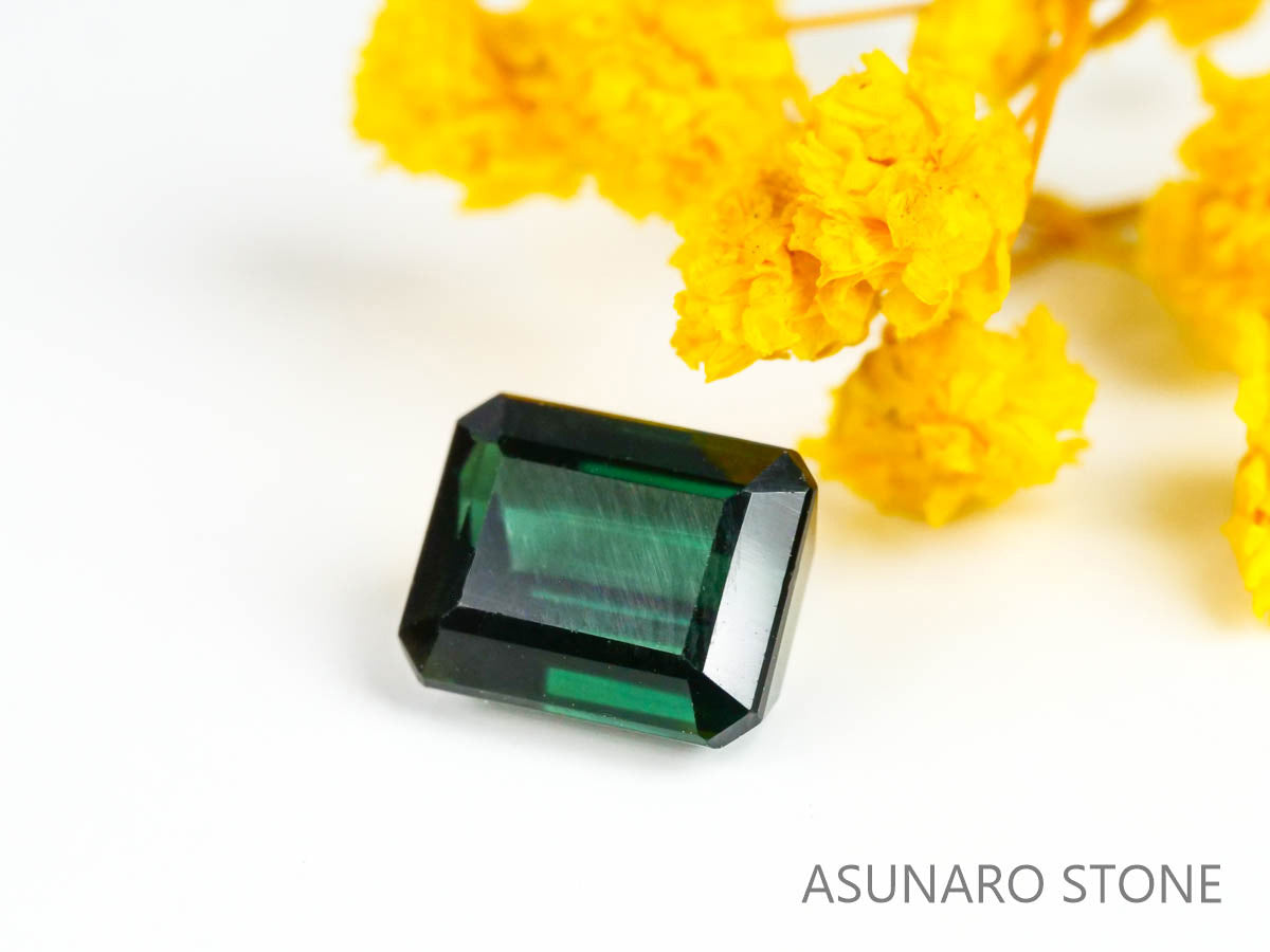 グリーントルマリン 　エメラルドカット 　アフガニスタン産  2.76ct　【220627-744】