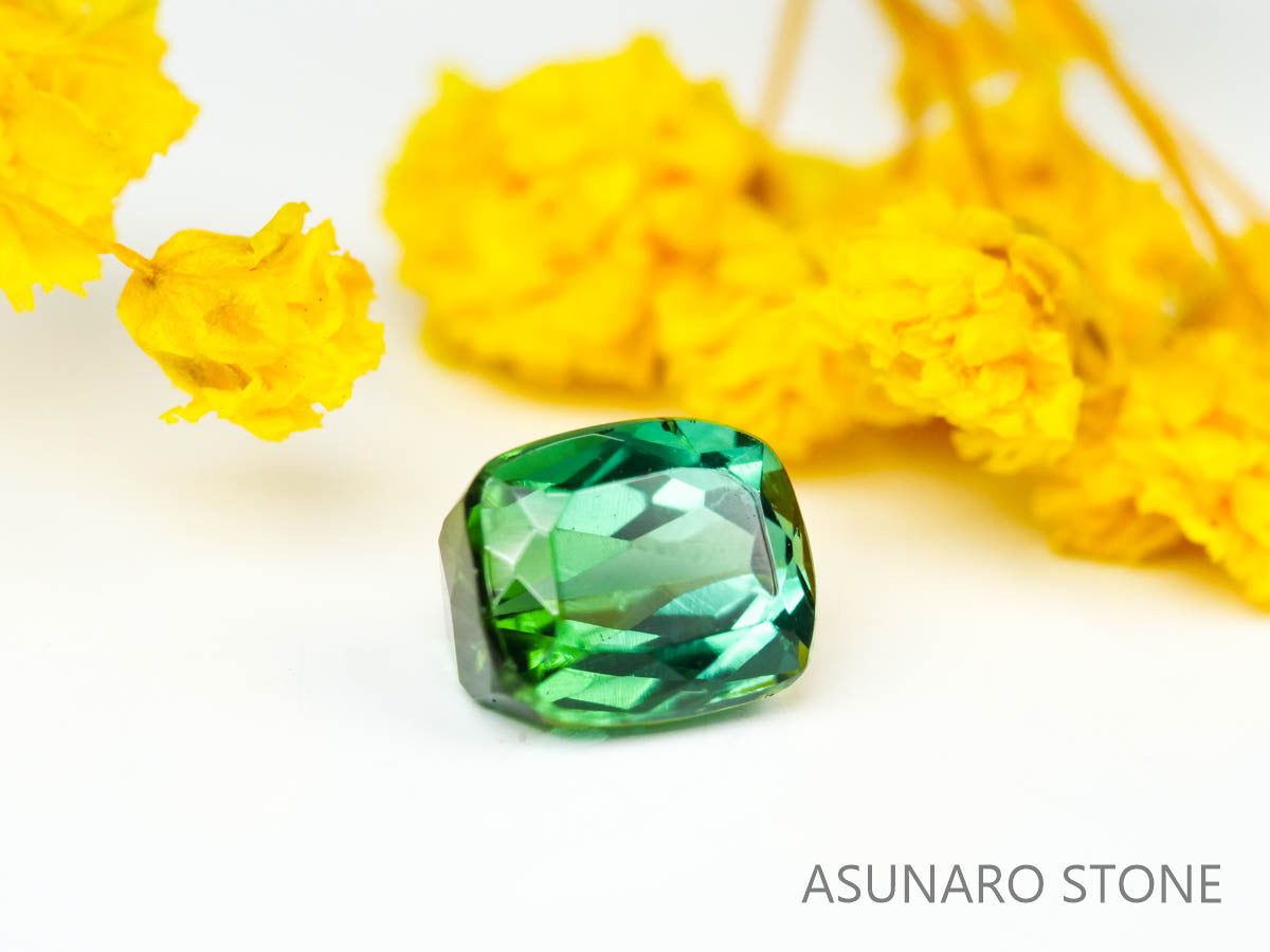 ブルーグリーントルマリン 　クッションカット 　アフガニスタン産  0.83ct　【220627-746】