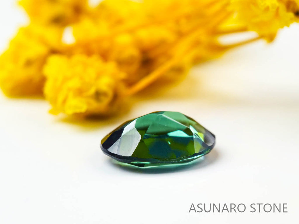 ブルーグリーントルマリン 　オーバルカット 　アフガニスタン産  0.66ct　【220627-747】