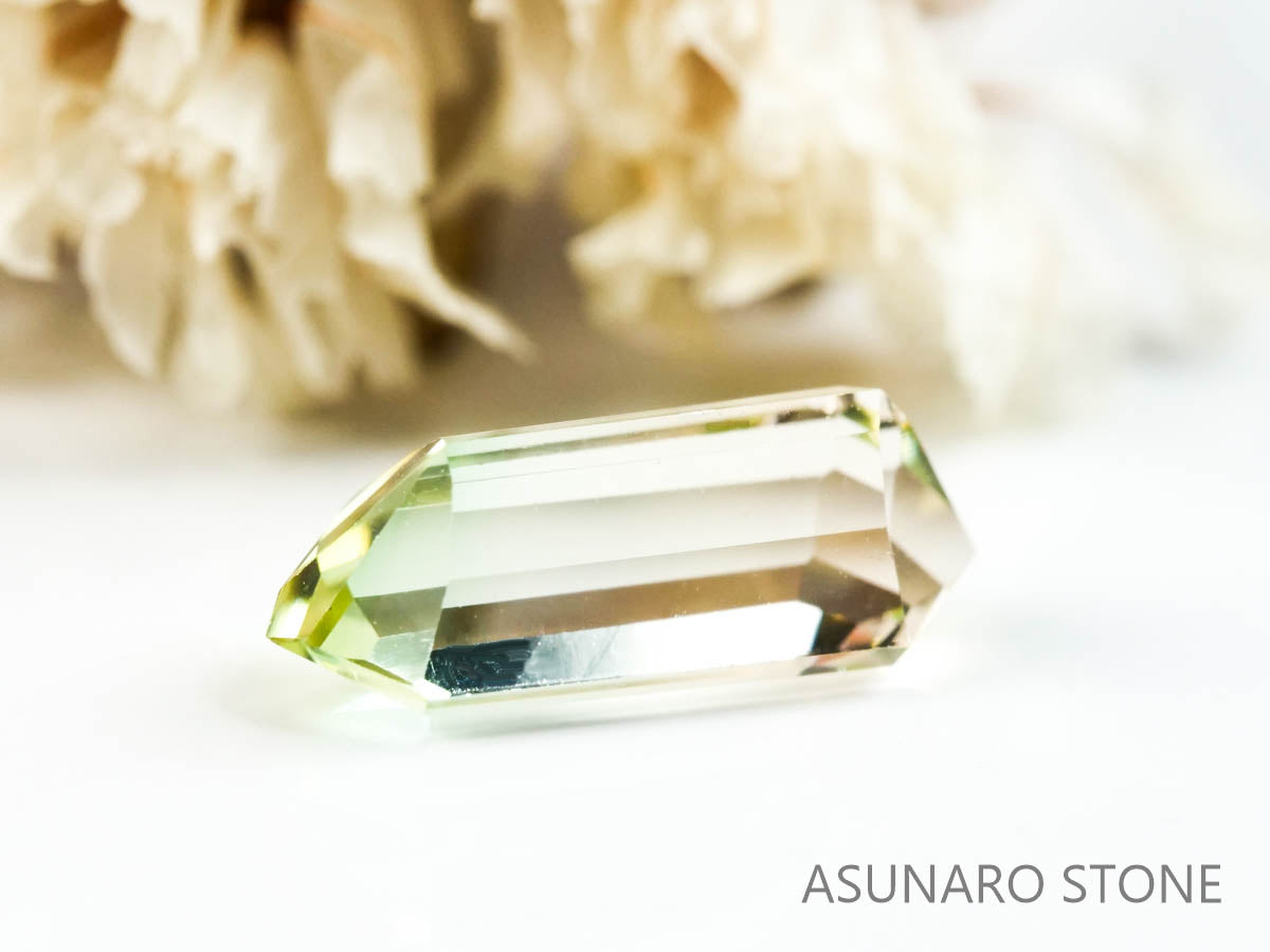 バイカラートルマリン　ヘキサゴンカット　ルワンダ産　　1.48ct【220804-761】