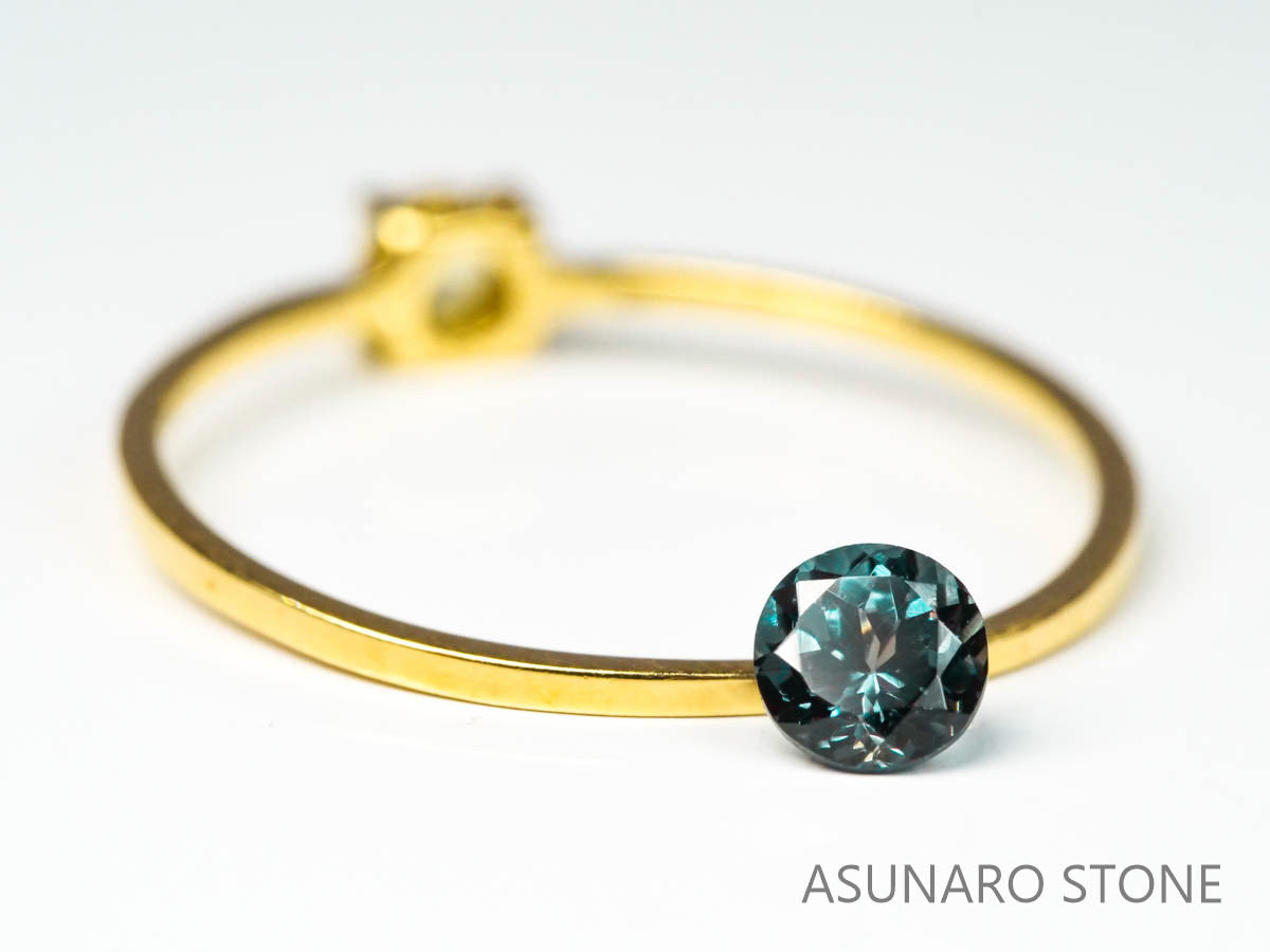 ベキリーブルーガーネット　ラウンドカット　 マダガスカル産　0.36ct　【220621-456】