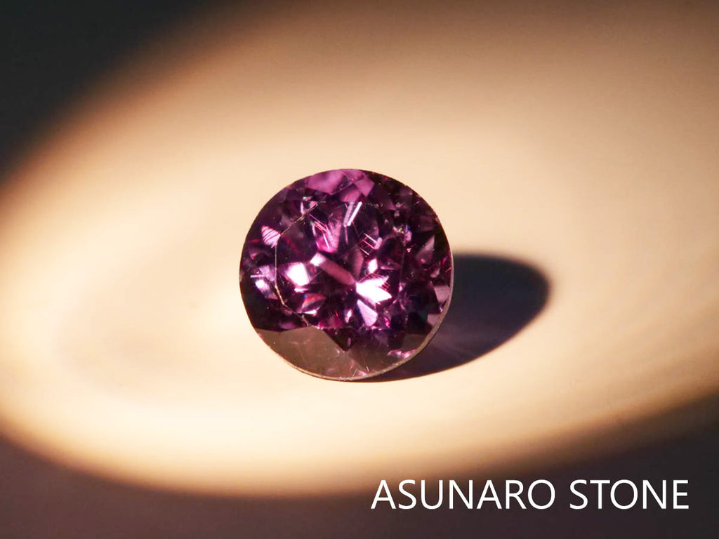 ベキリーブルーガーネット　ラウンドカット　 マダガスカル産　0.36ct　【220621-456】