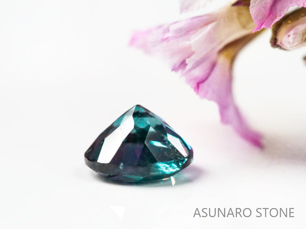 ベキリーブルーガーネット　ラウンドカット　 マダガスカル産　0.26ct　【220621-457】