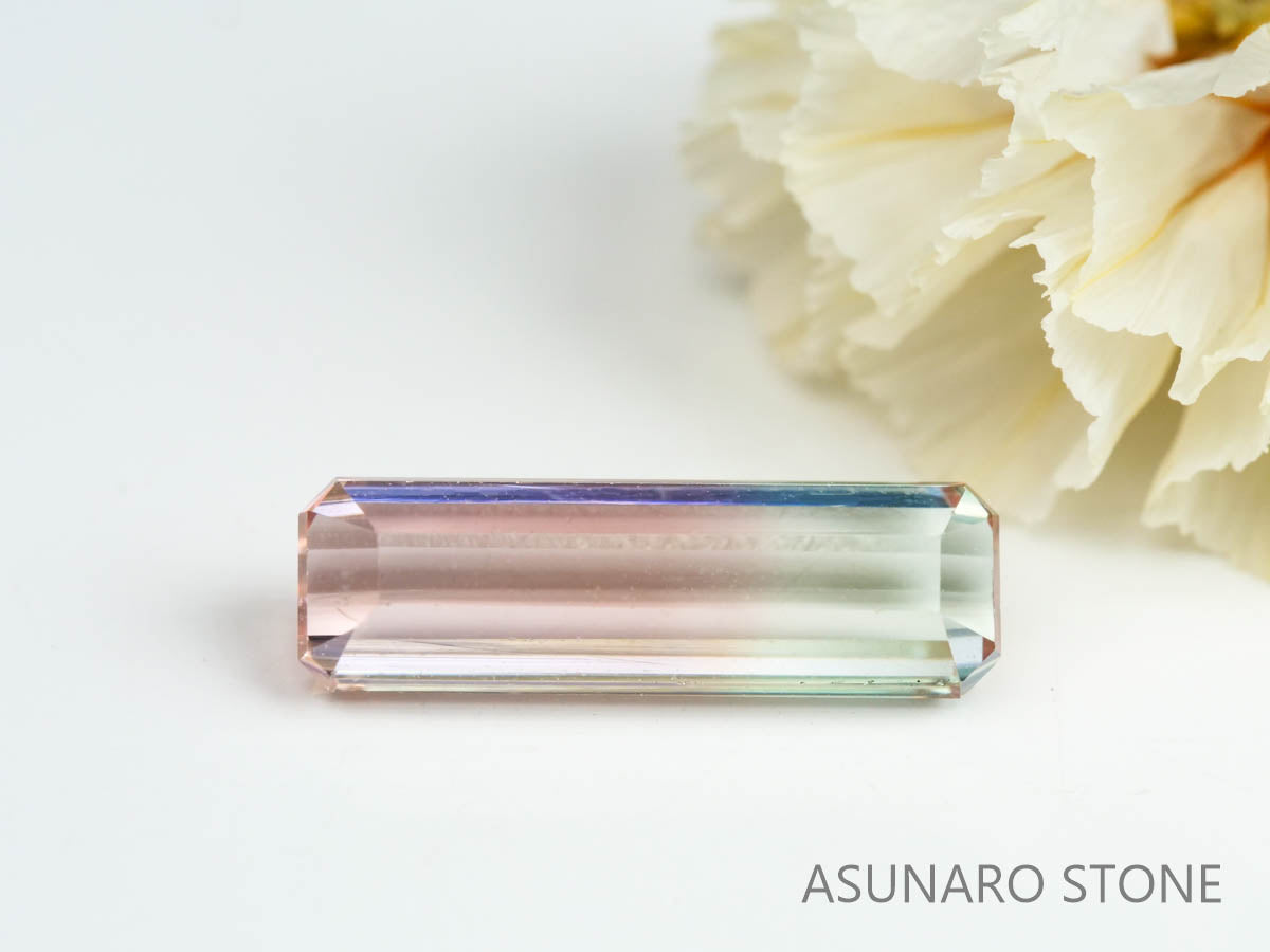 バイカラートルマリン　エメラルドカット　ルワンダ産　　1.90ct【220804-764】