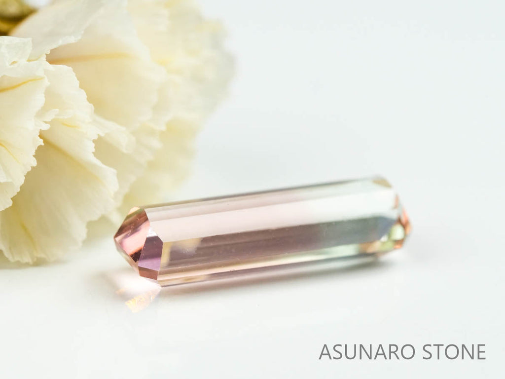 バイカラートルマリン　エメラルドカット　ルワンダ産　　1.90ct【220804-764】